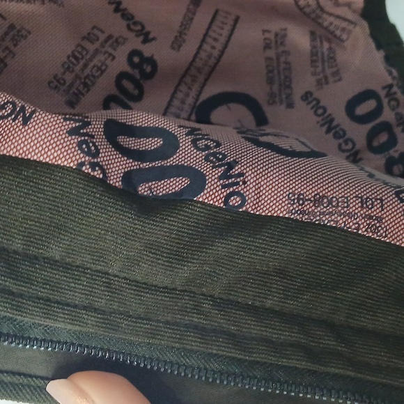 Men's Olive Jacket, Sz Medium,  pre-owned excellent conditions just like new - Picture 5 of 7